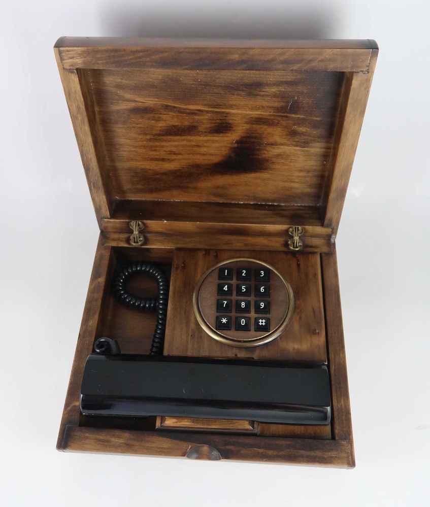 Telefone antigo em caixa madeira Art Deco (Ref. 4)