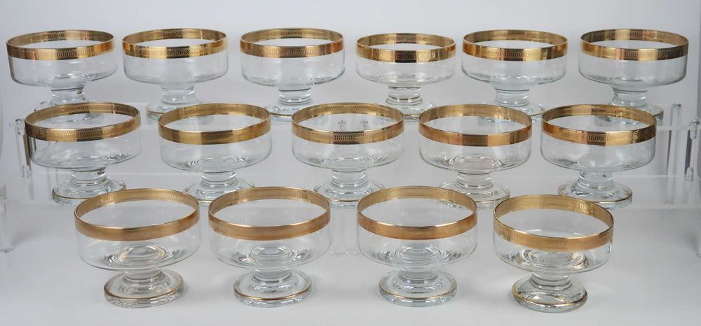 15 taças para champagne em cristal - rebordo dourado