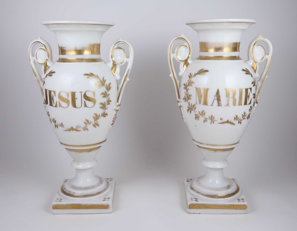 Par de Jarras Porcelana Vieux Paris Séc. XIX