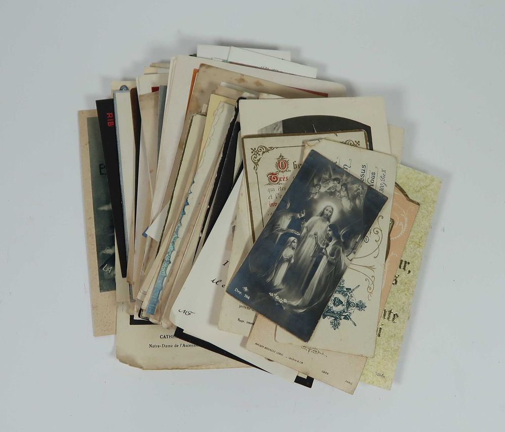 130 pagelas, santinhos, recortes