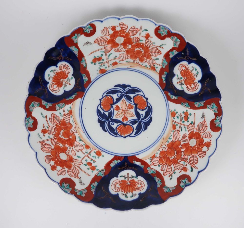 Grande Prato Oriental Imari Séc. XIX/XX - 30,50 cm