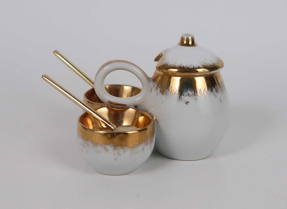 Pote / Especieiro em porcelana Francesa