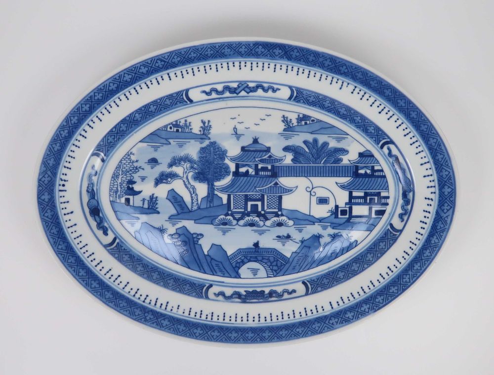 Travessa porcelana da China - Cantão - 30.5 cm