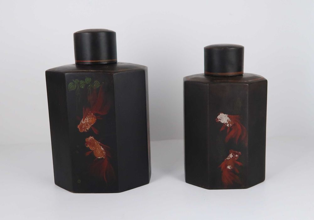 2 Caixas de chá chinesas laqueada em preto com carpas