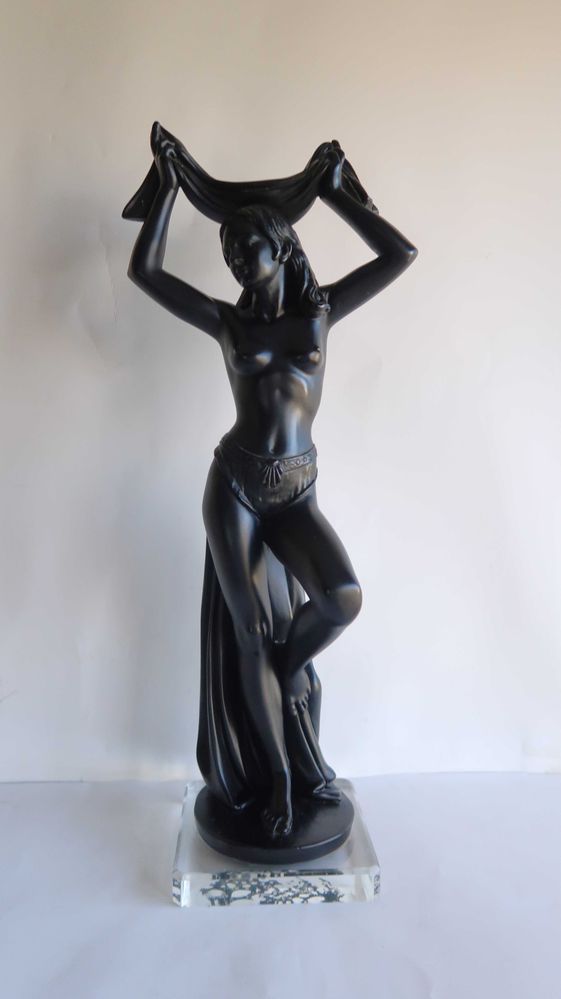 Grande Escultura Art Deco - 50 cm